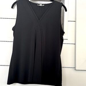 Dana Buchman pleated front black tank